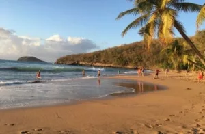 Voyage sur mesure en famille plage guadeloupe